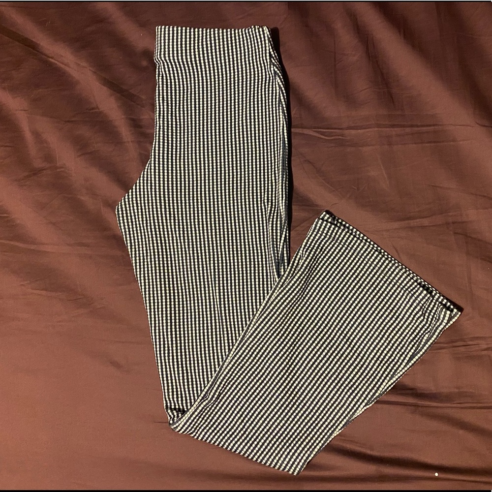 urban outfitters cropped flare pants